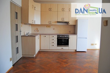 Pronájem bytu 3+kk na Doubravce. - Fotka 9