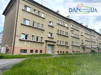 Pronájem bytu 2+1 na Doubravce. - Fotka 1