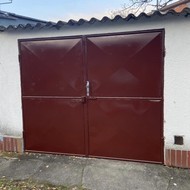 Pronájem zděné garáže