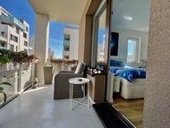 Byt 2+kk s lodžií, 54 m² – novostavba, Praha…